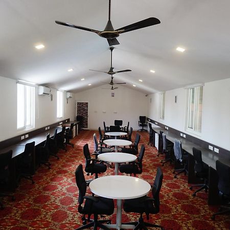 Vistar Resort & Hotels Kammasandra Ngoại thất bức ảnh