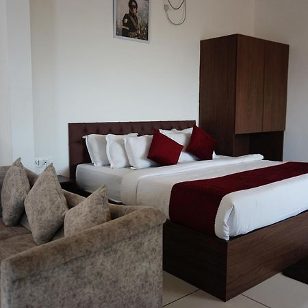 Vistar Resort & Hotels Kammasandra Ngoại thất bức ảnh