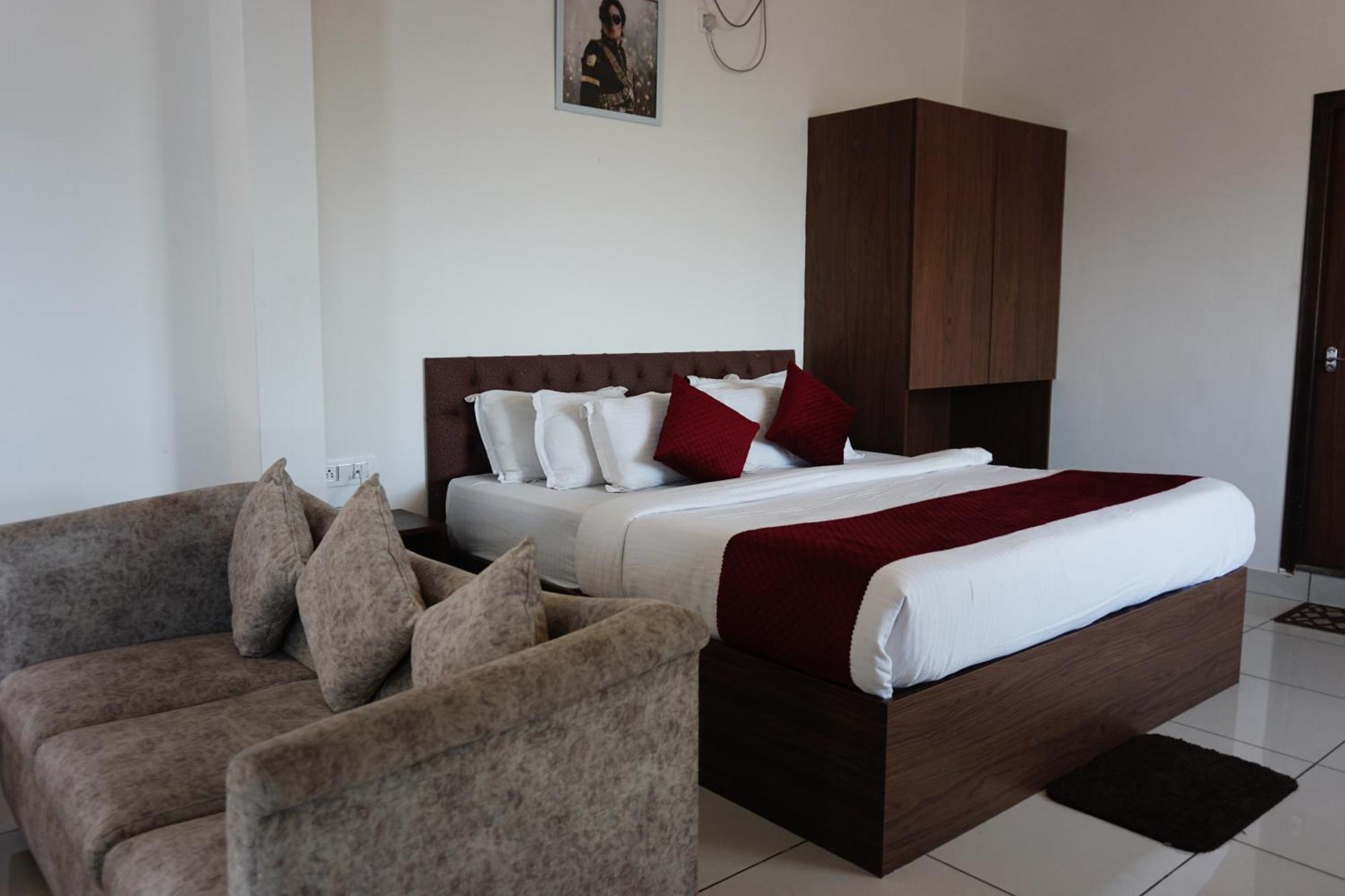 Vistar Resort & Hotels Kammasandra Ngoại thất bức ảnh