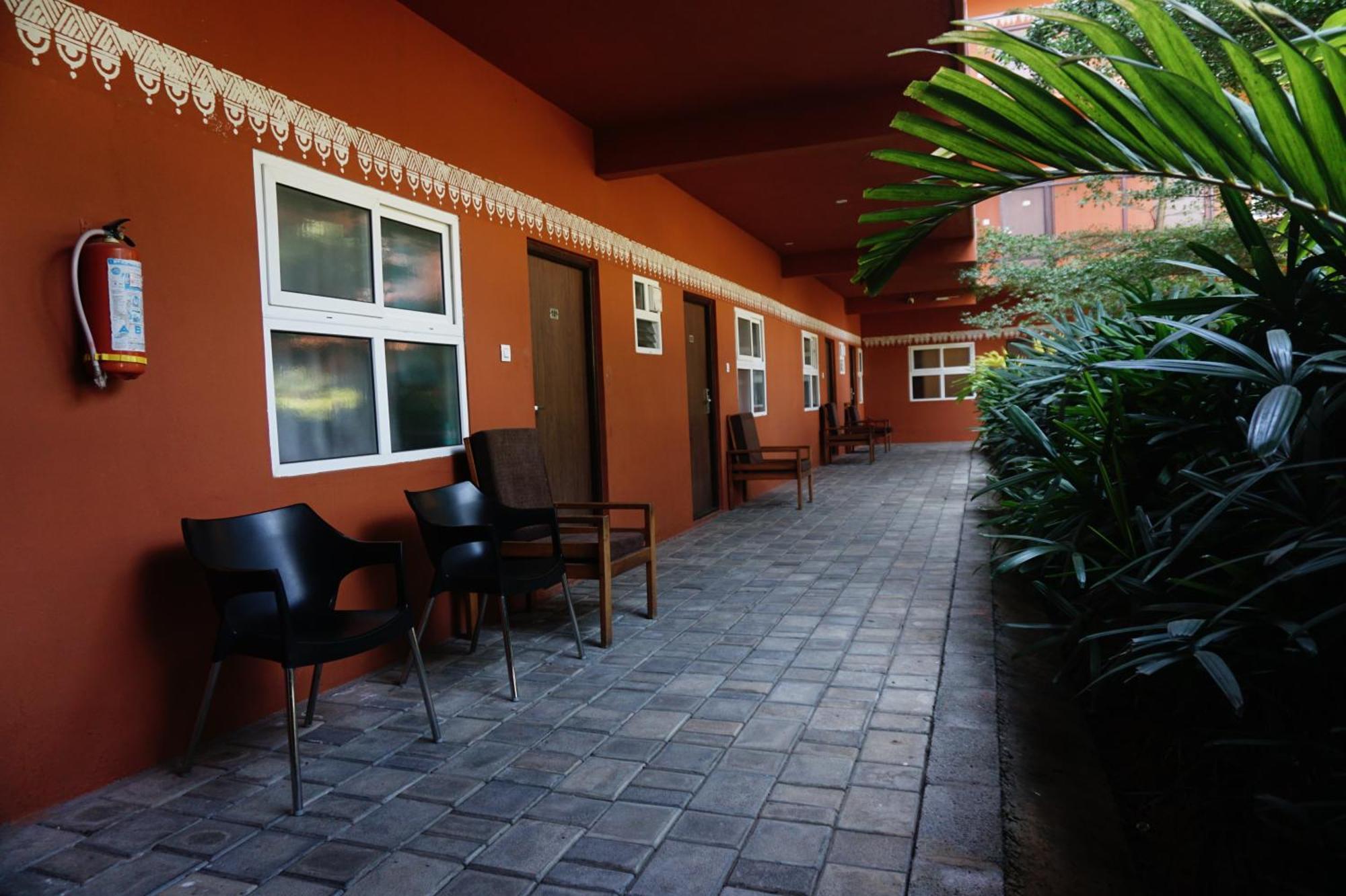 Vistar Resort & Hotels Kammasandra Ngoại thất bức ảnh
