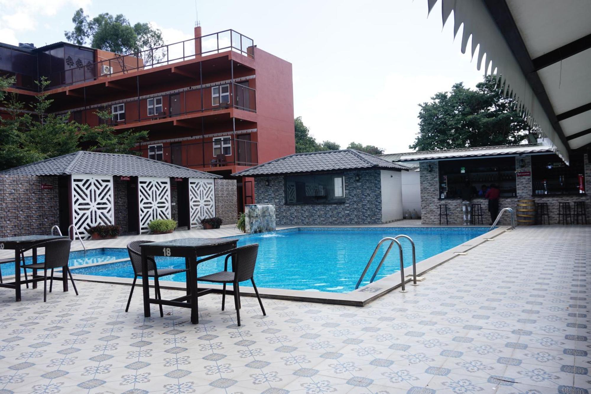 Vistar Resort & Hotels Kammasandra Ngoại thất bức ảnh