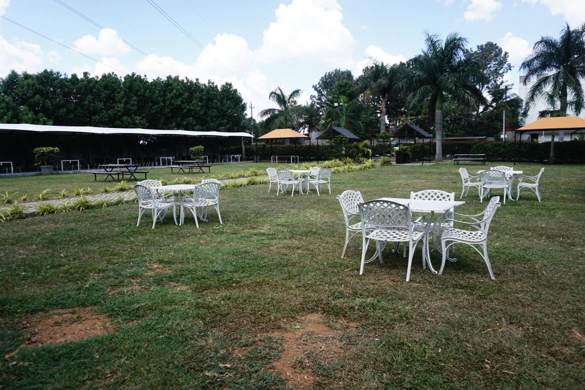 Vistar Resort & Hotels Kammasandra Ngoại thất bức ảnh