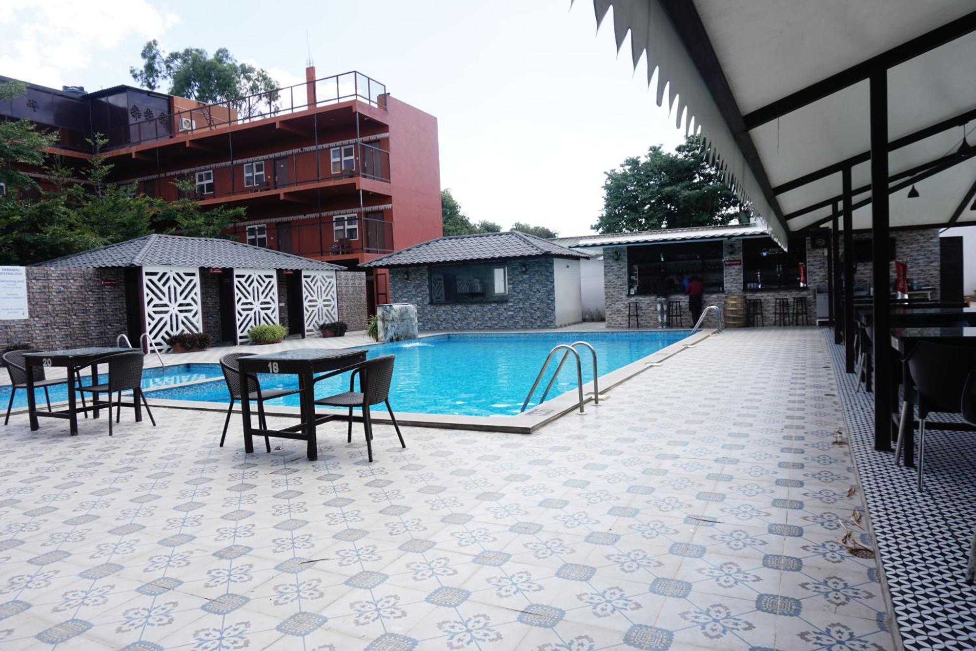 Vistar Resort & Hotels Kammasandra Ngoại thất bức ảnh