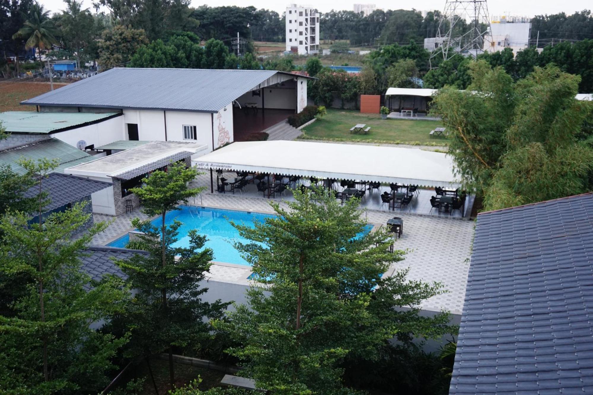 Vistar Resort & Hotels Kammasandra Ngoại thất bức ảnh