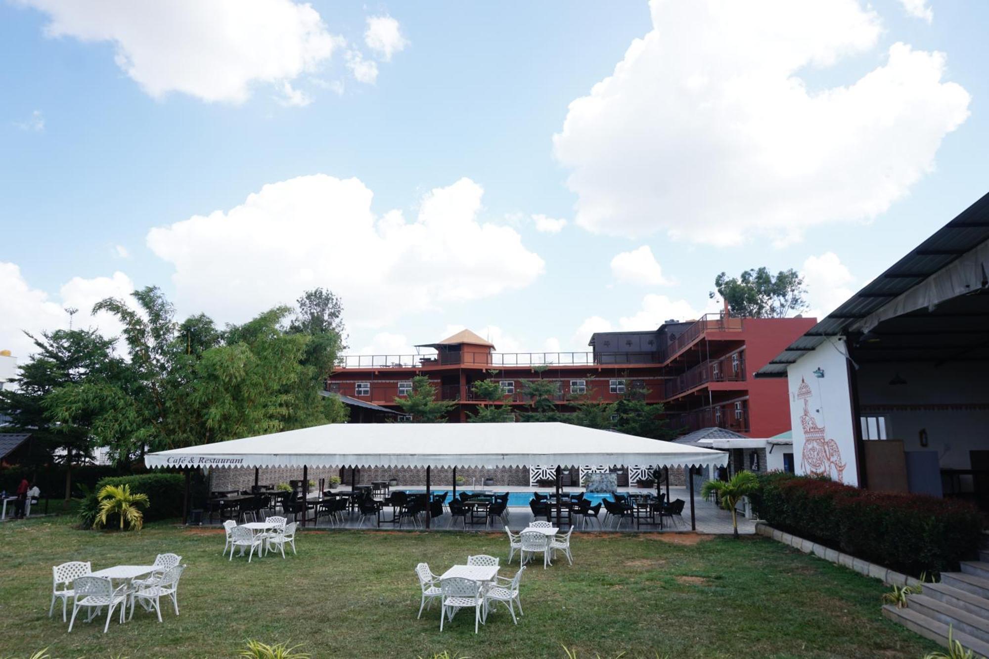 Vistar Resort & Hotels Kammasandra Ngoại thất bức ảnh