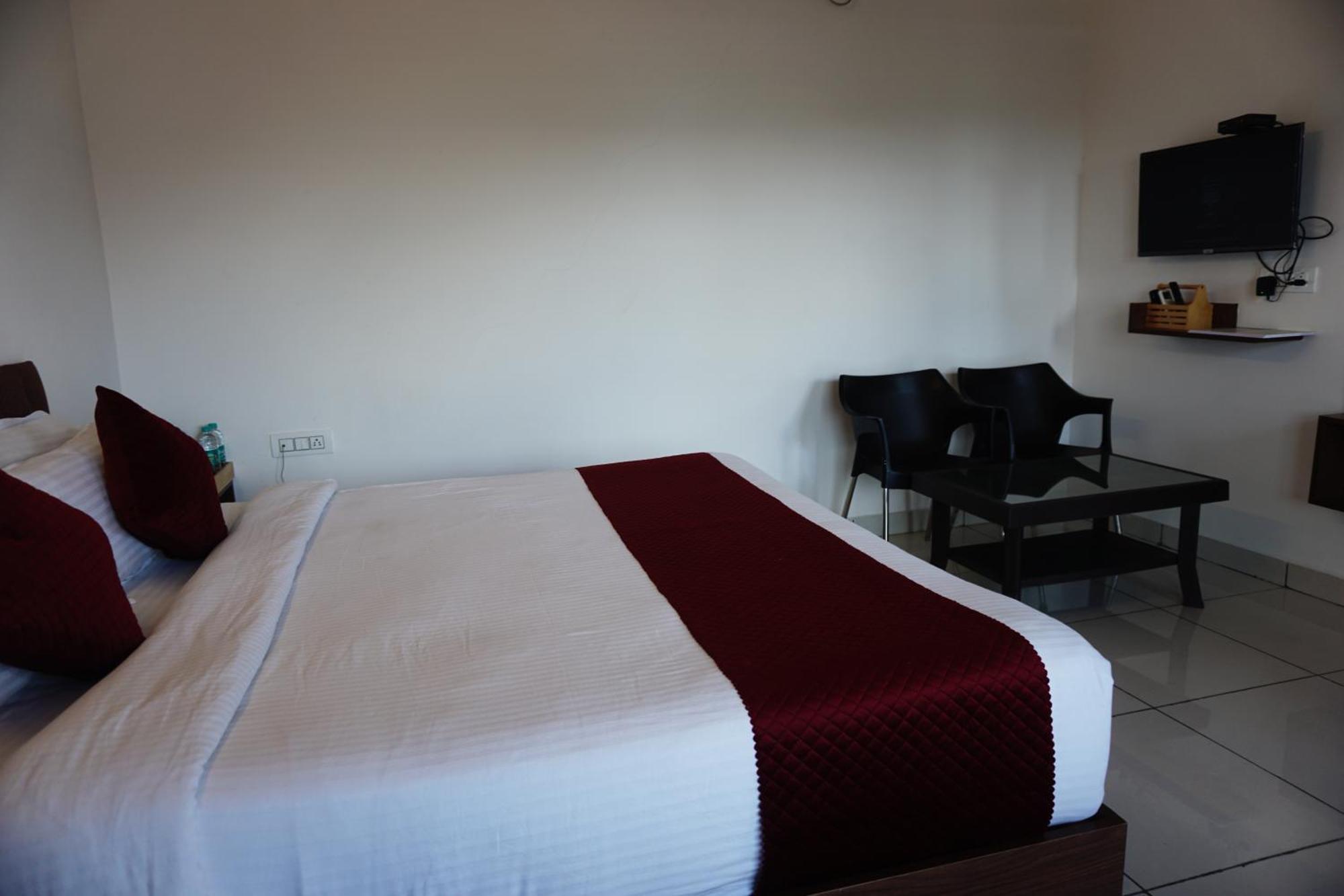 Vistar Resort & Hotels Kammasandra Ngoại thất bức ảnh